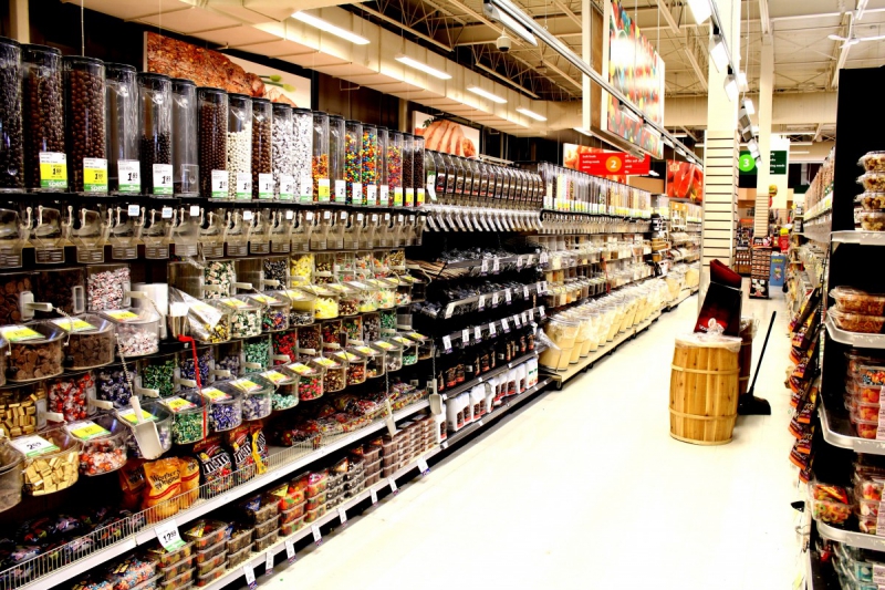 magasin-VALLAURIS-min_retail_grocery_supermarket_store_food_shopping_market_shop-613228