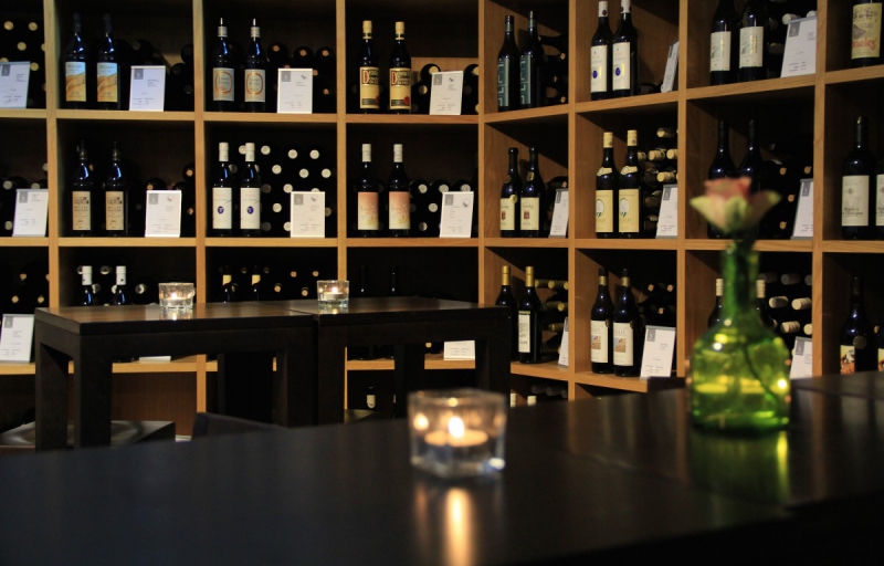 magasin-VALLAURIS-min_wine_vinorama_wine_bottle_cellar_red_wine_wines_storage_wine_rack-1077047